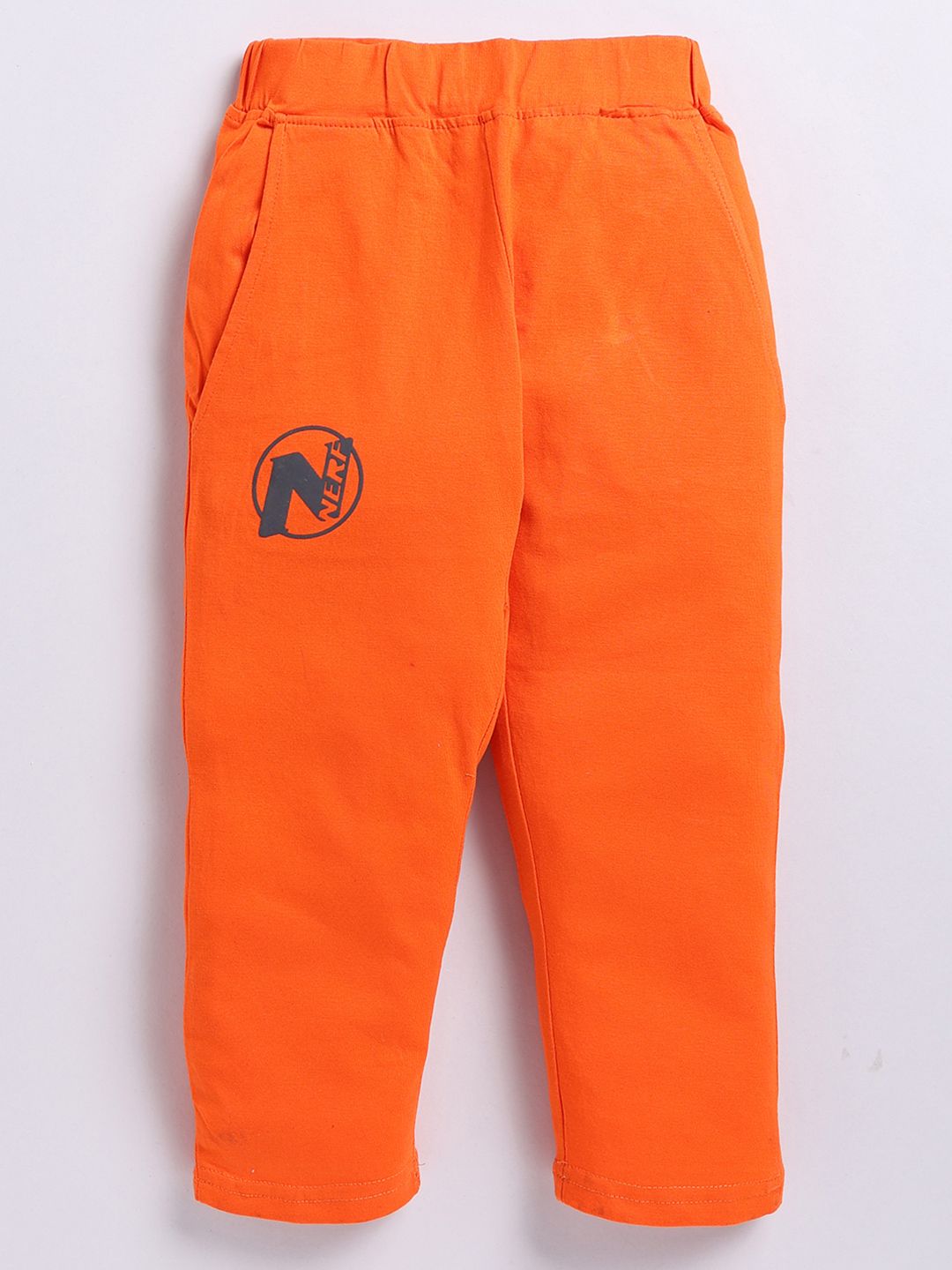 Moms Love Boys Printed T-Shirt With Trousers