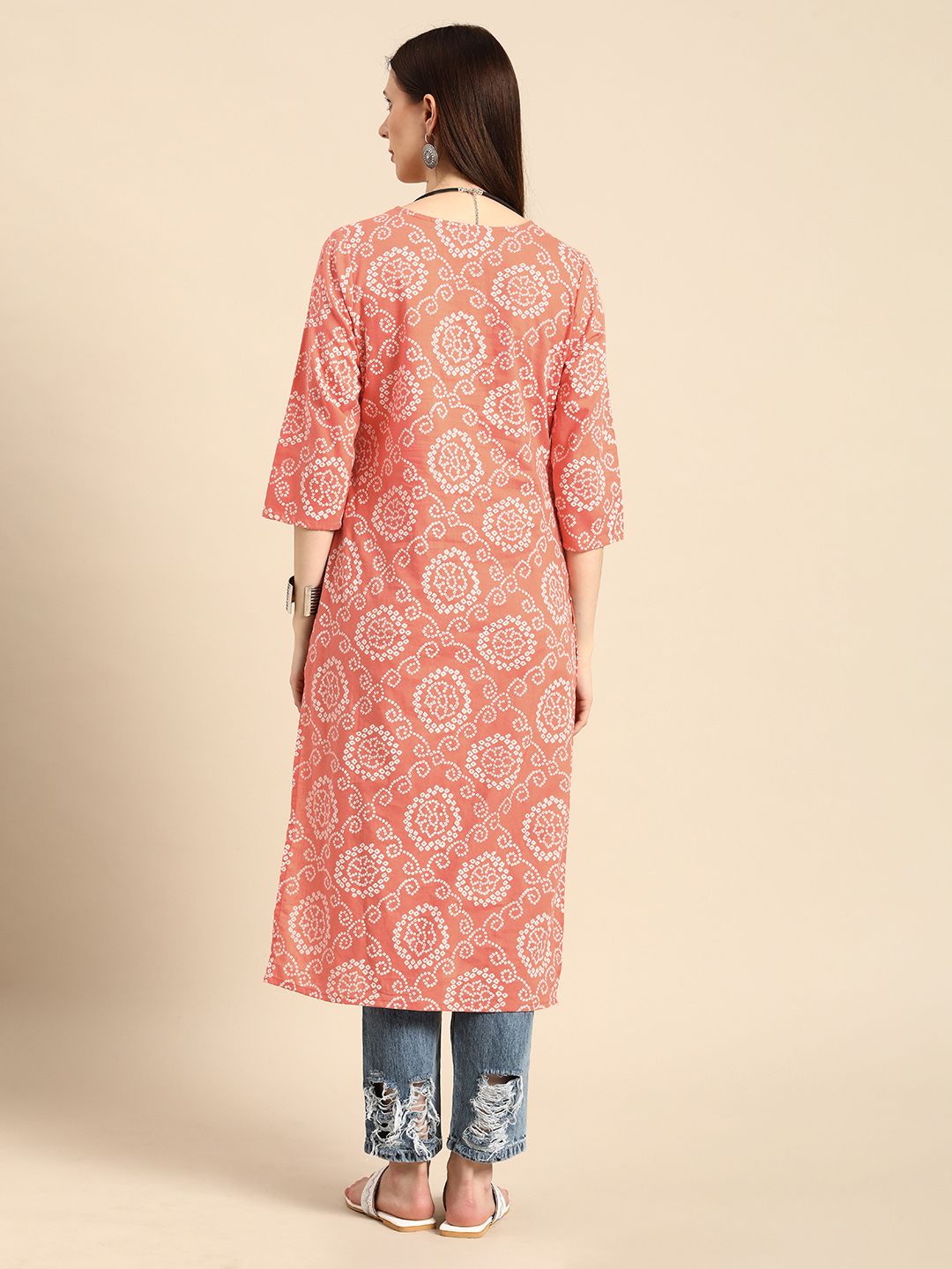 Anouk Women Coral Orange & White Bandhani Printed V-Neck Pure Cotton Straight Kurta