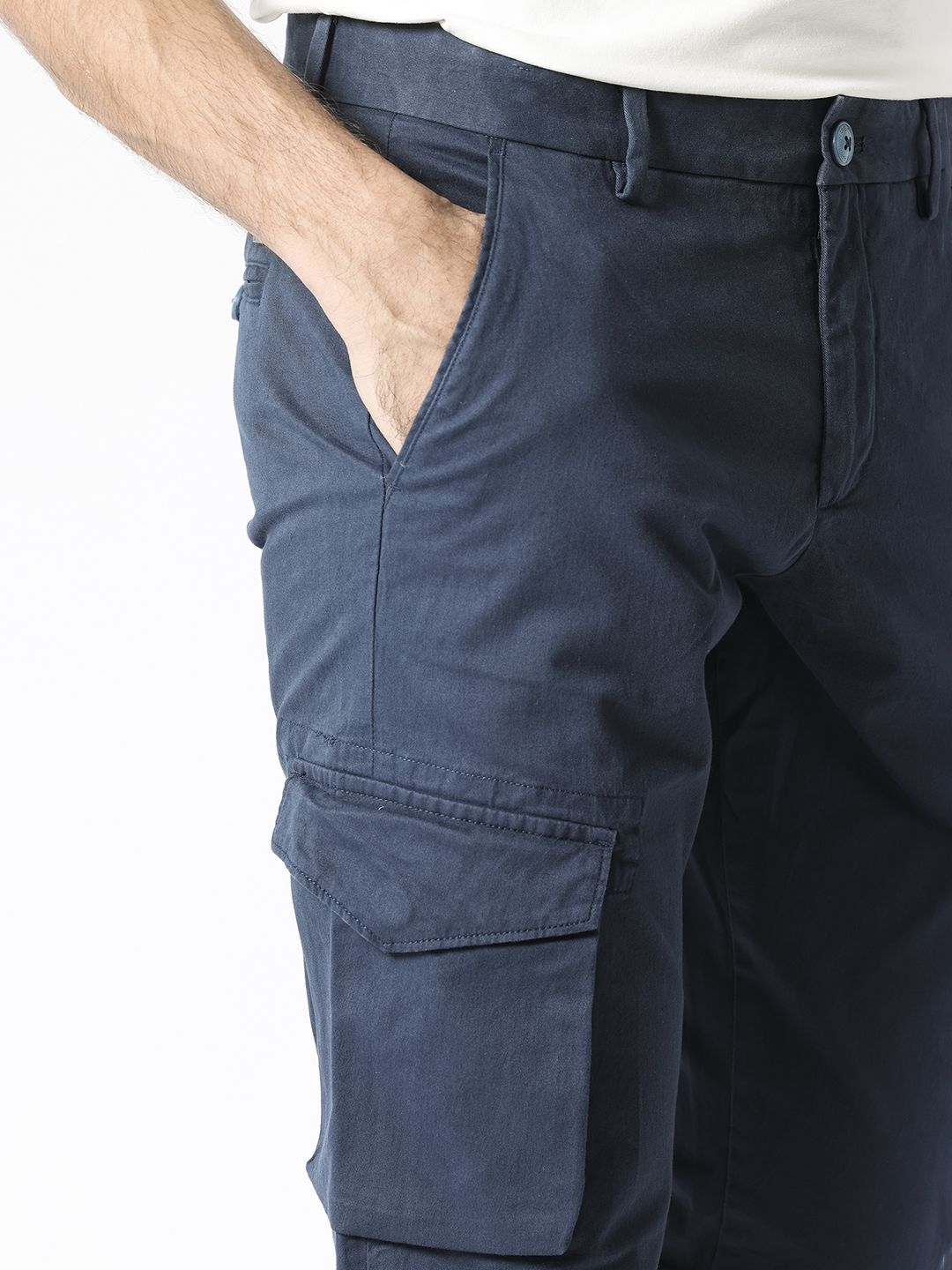 RARE RABBIT Men Celu Mid-Rise Slim Fit Cotton Cargo Trouser