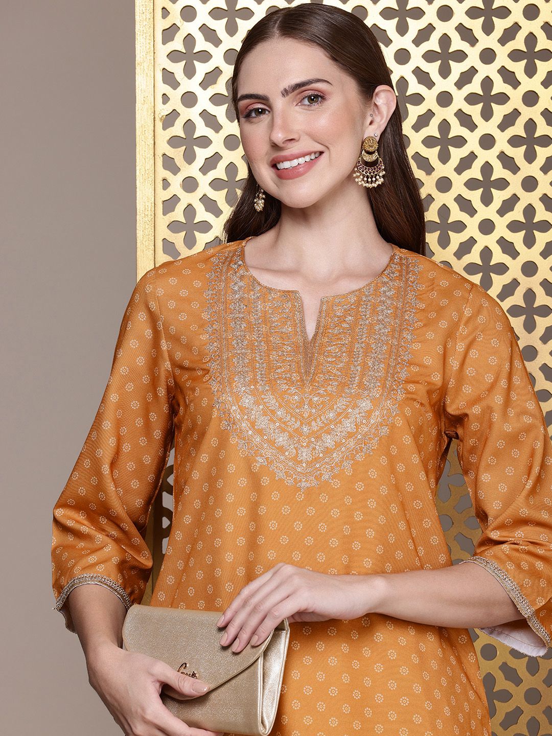 House of Pataudi Geometric Printed Sequinned Jashn Kurta