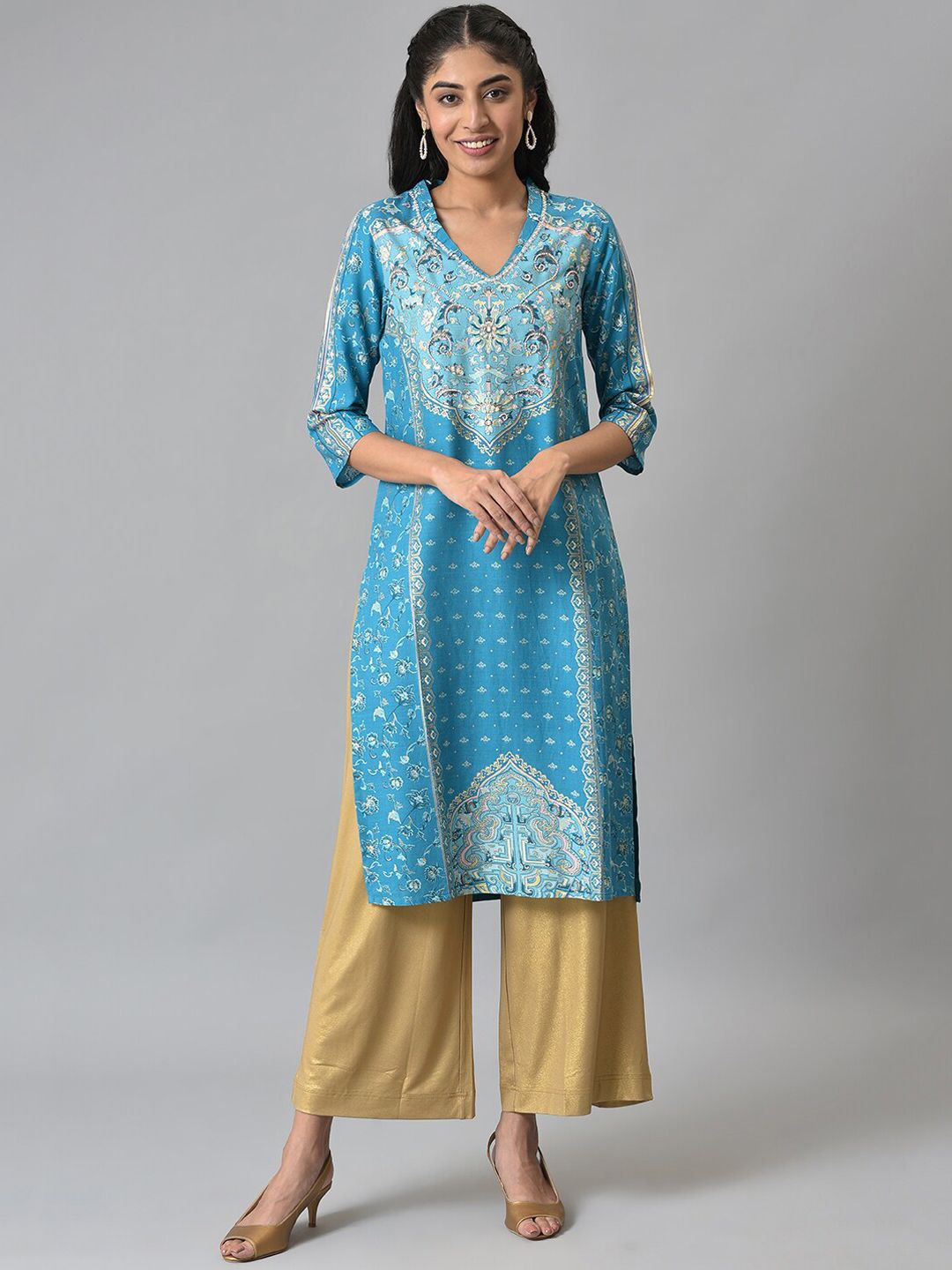 Aurelia Women Blue Floral Print Ethnic Liva Kurta with Handwork