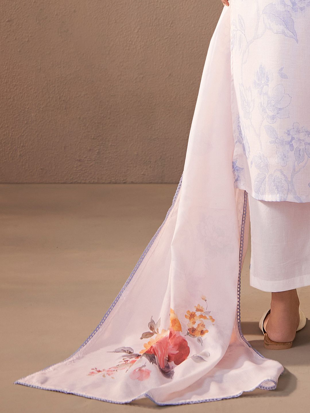 Indo Era Floral Printed Beads And Stones Linen Kurta Wiith Trousers And Dupatta