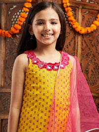 pspeaches Girls Ethnic Motifs Printed Regular Mirror Work Kurta With Sharara & Dupatta