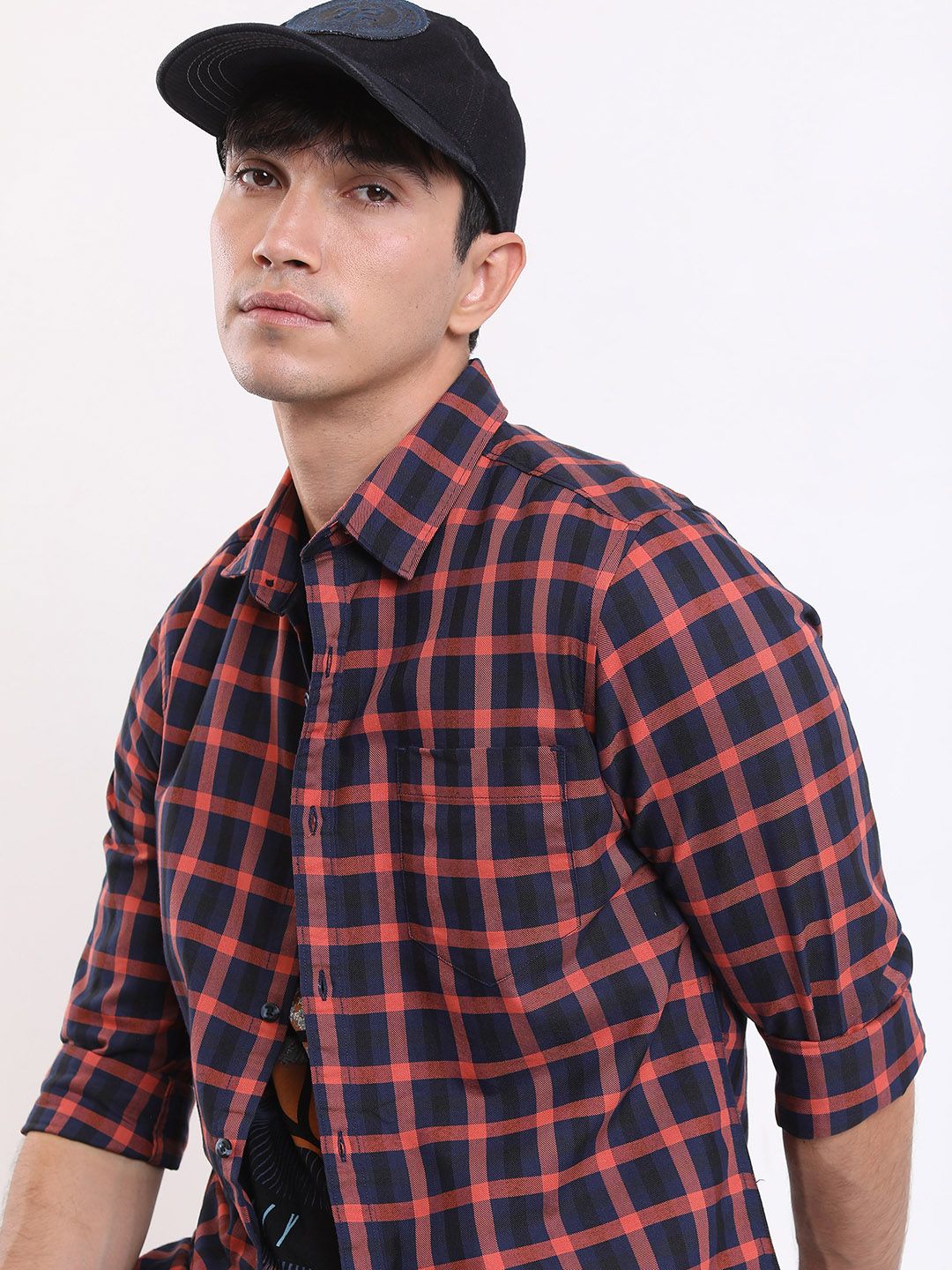 HIGHLANDER Slim Fit Tartan Checks Casual Shirt