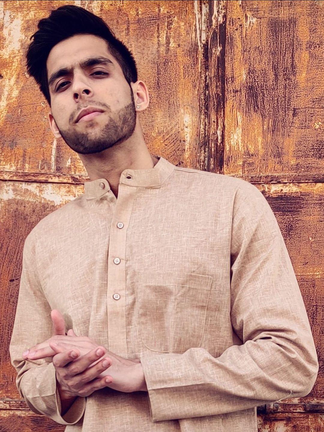 SOJANYA Men Beige Solid Straight Kurta