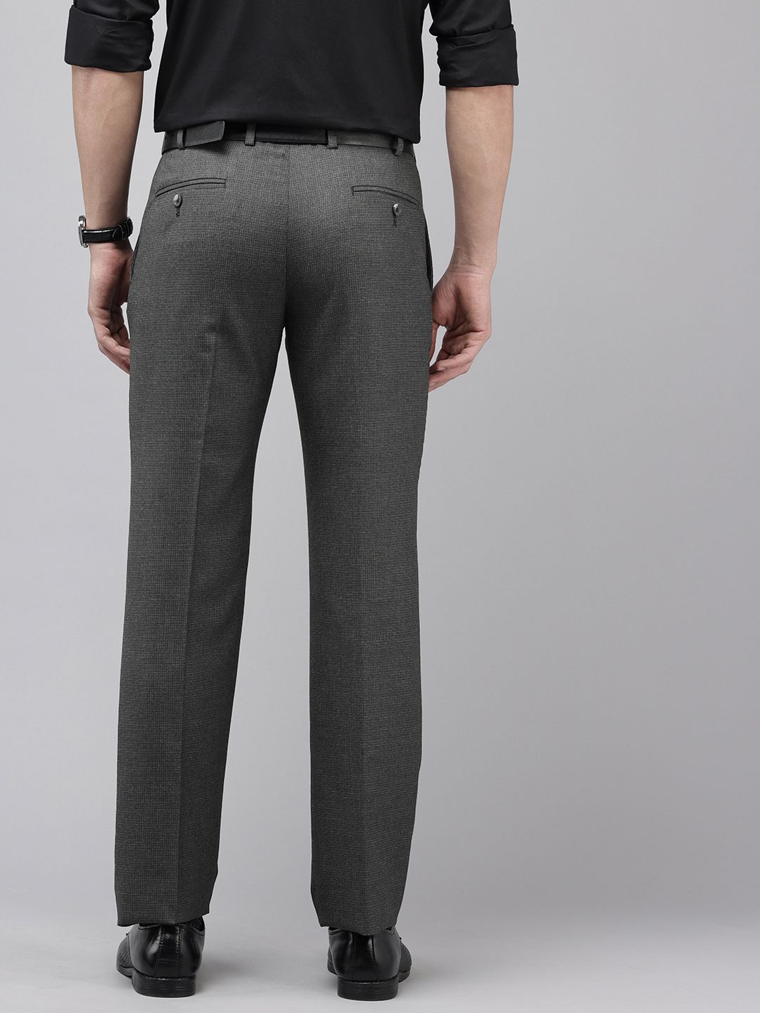 Park Avenue Men Checked Formal Trousers