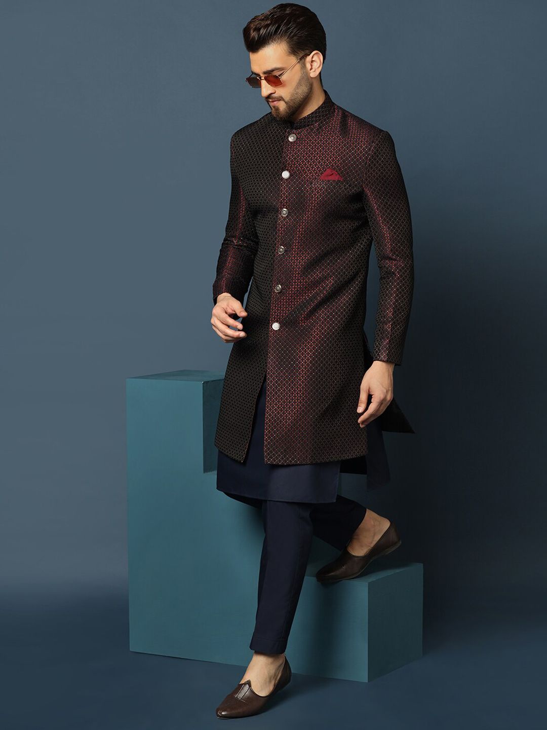 KISAH Men Woven Design Cotton Indowestern Sherwani Set