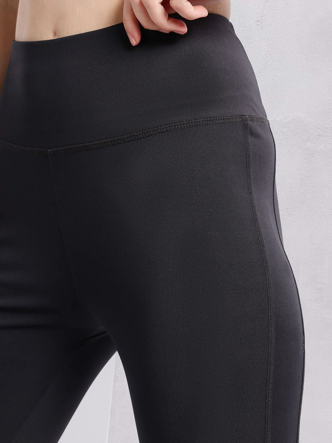 HRX by Hrithik Roshan Women Rapid-Dry Mesh Yoga Tights