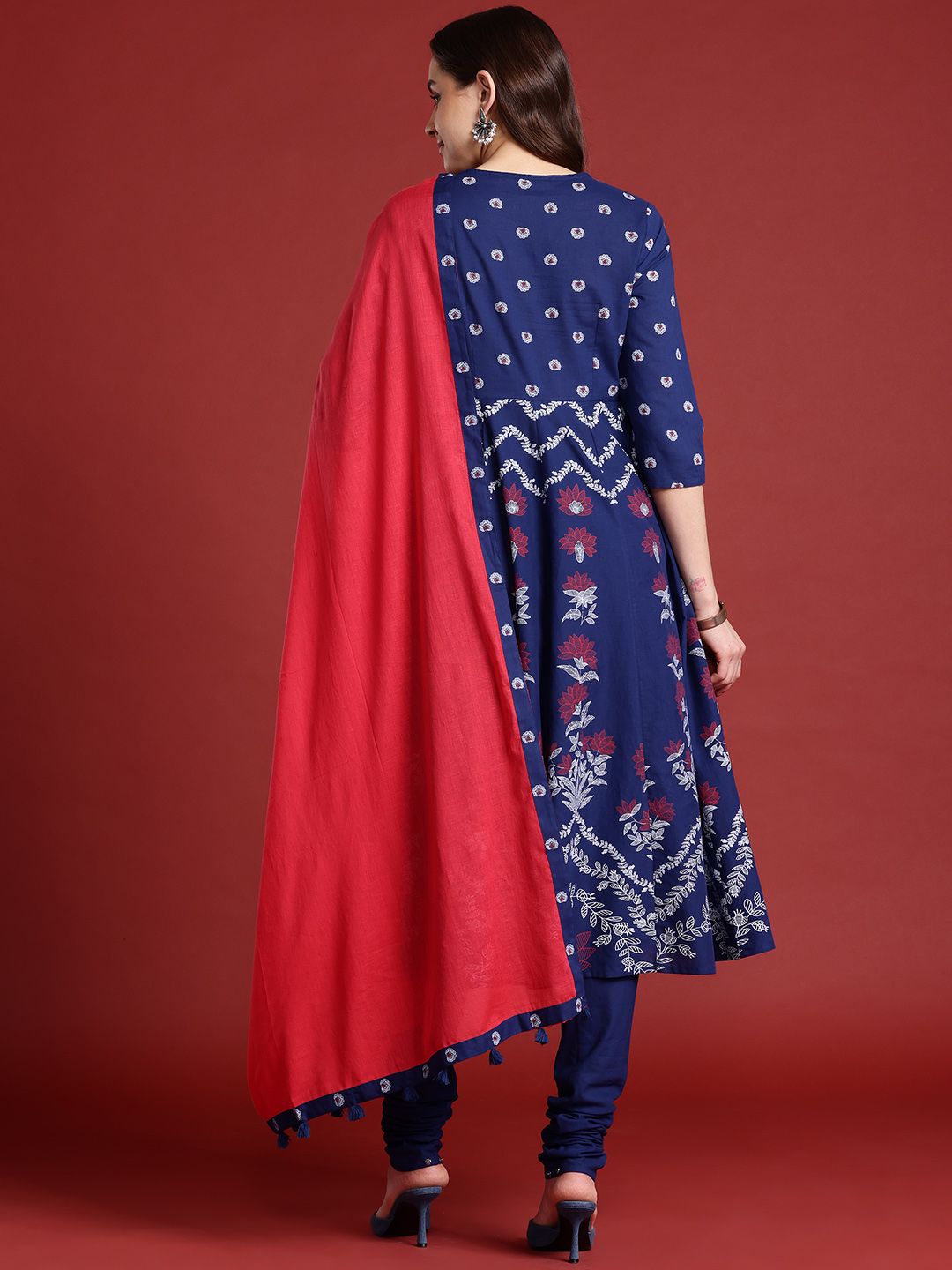 Anouk X Kaarkhana Floral Printed Pleated Pure Cotton Kurta with Churidar & Dupatta