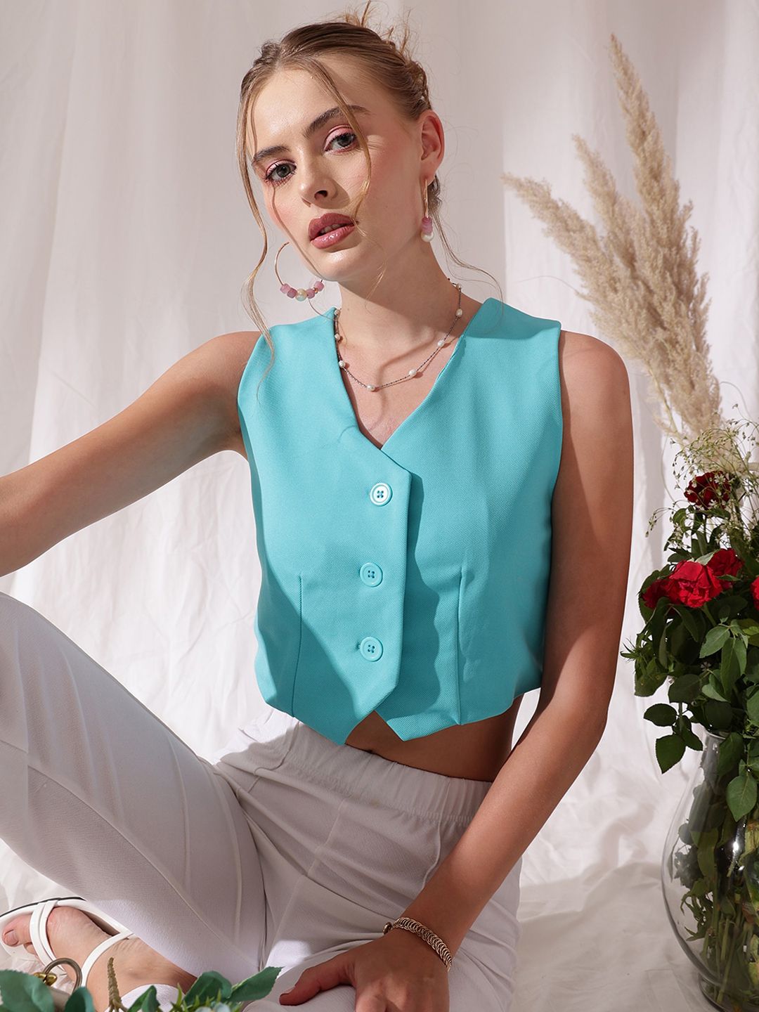 STREET 9 V-Neck Sleeveless Waistcoat