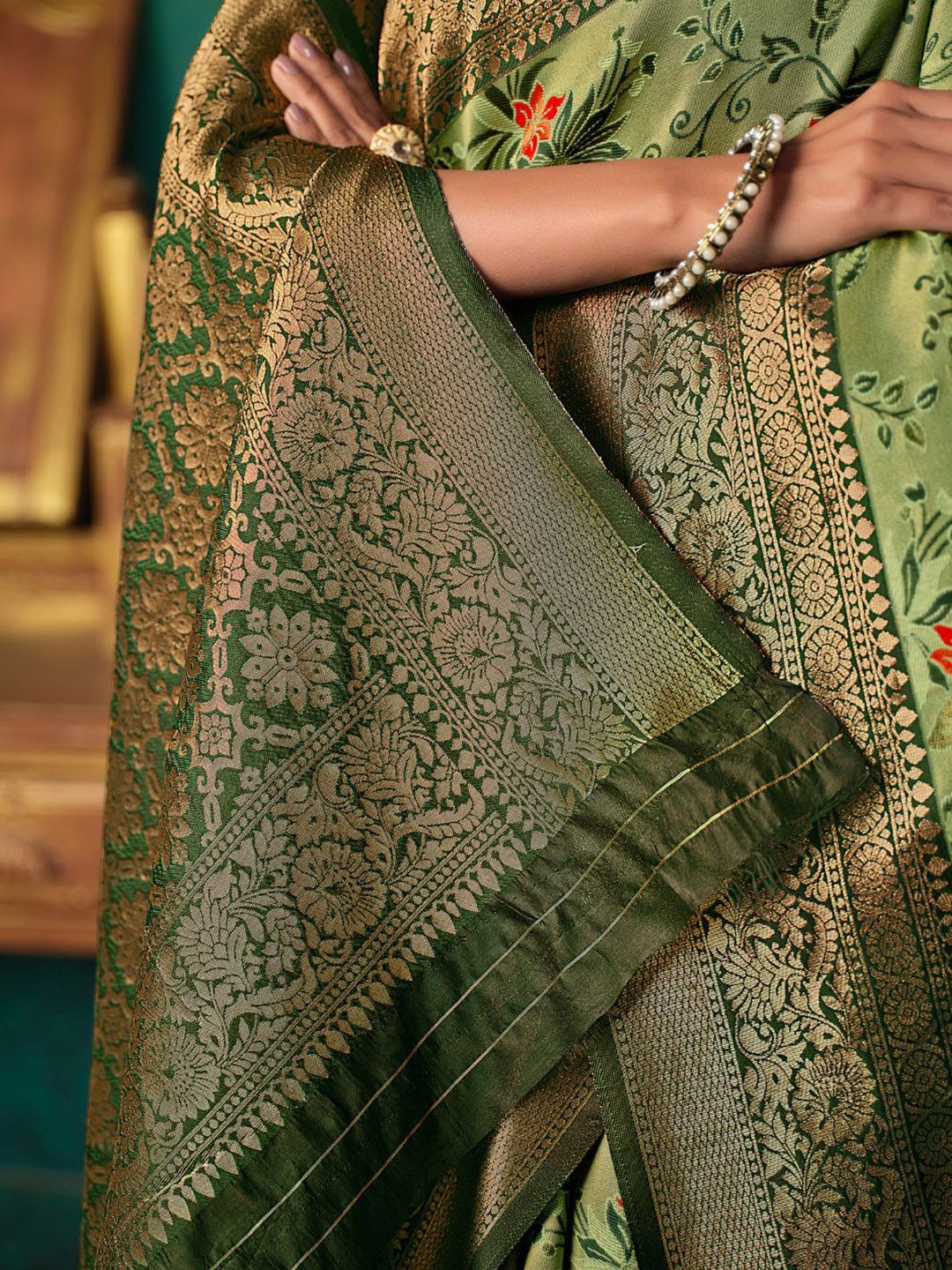 KALINI Ethnic Motifs Woven Design Zari Paithani Saree