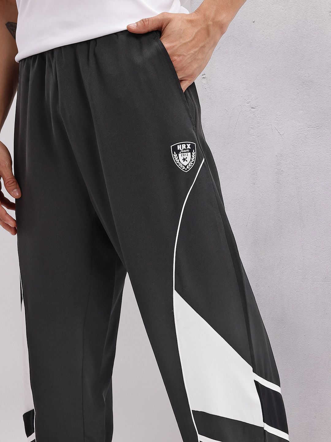HRX by Hrithik Roshan Men Contrast Panel Relaxed Lifestyle Track Pants