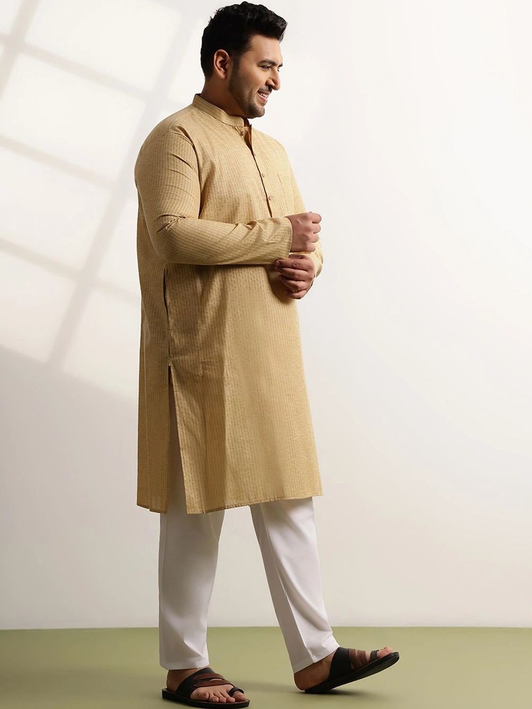 SOJANYA PLUS Men Kurta