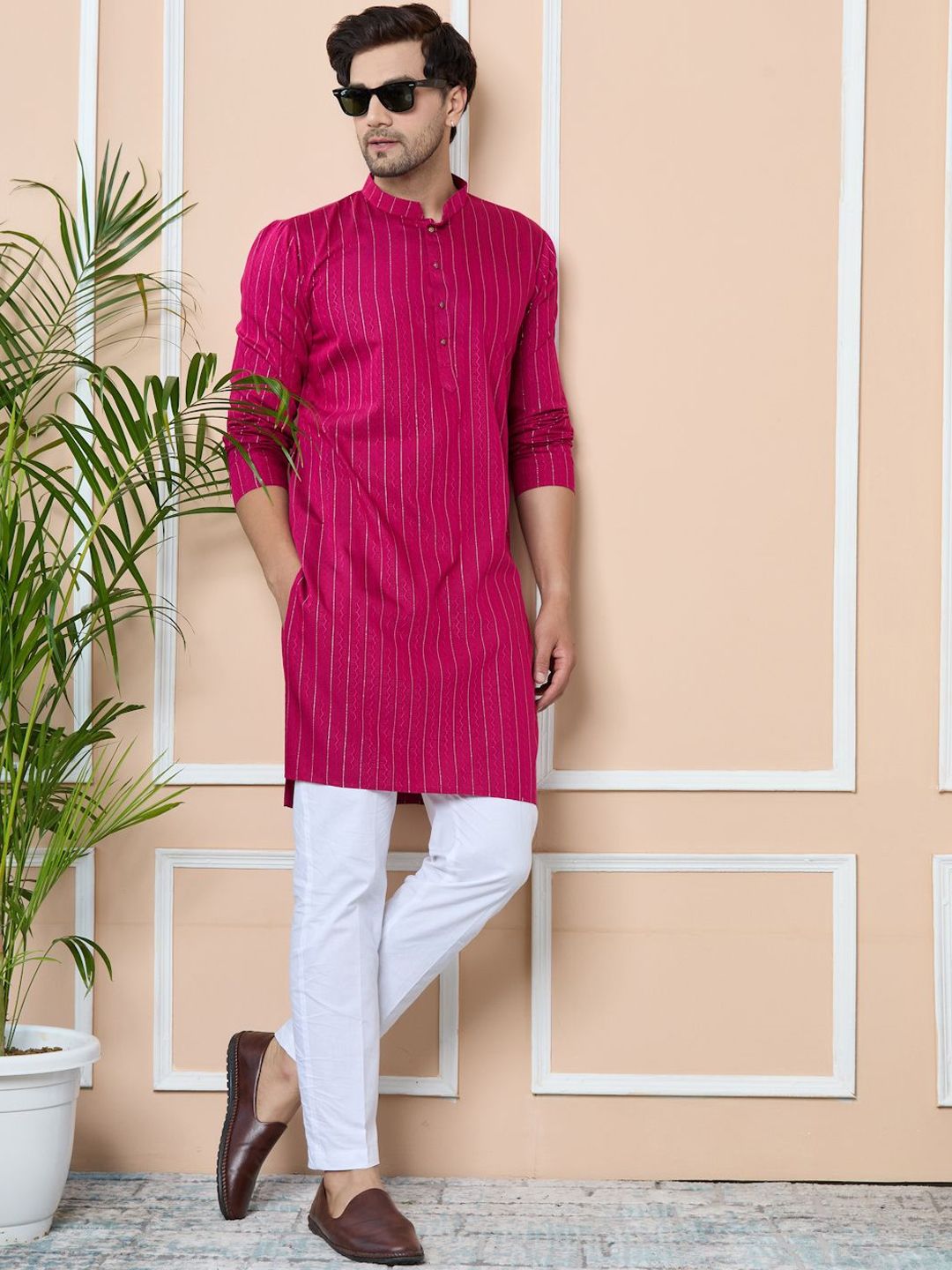 See Designs Men Striped Mirror Work Kurta