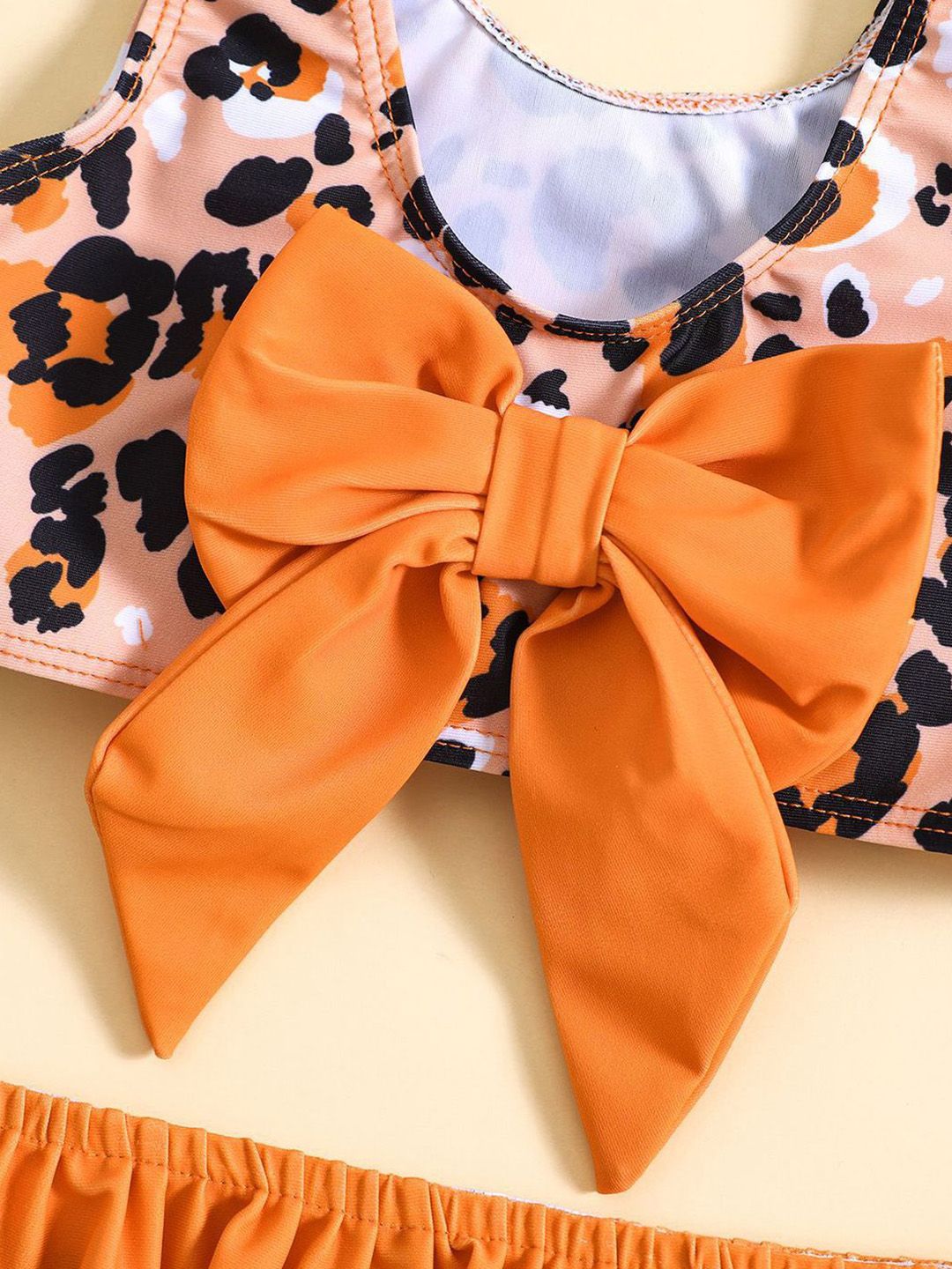 YK Girls Printed Round Neck Swimset