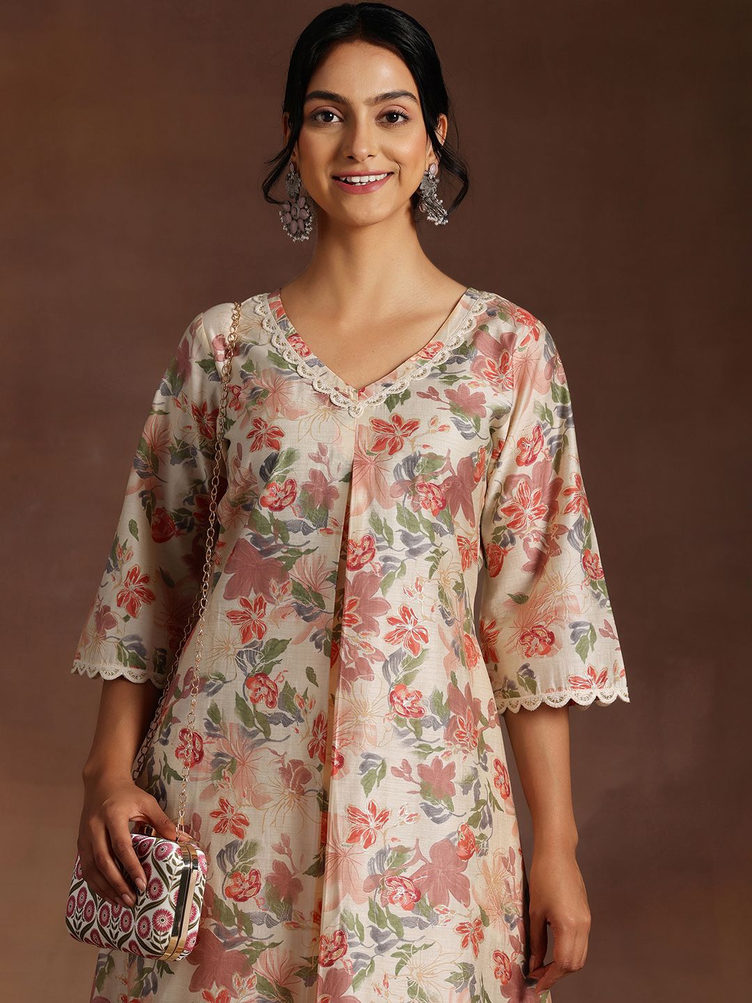 Libas Floral Printed Kurta With Trouser