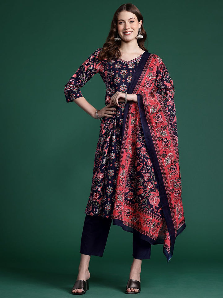 Indo Era Floral Printed Panelled Gotta Patti Pure Cotton Kurta With Trousers & Dupatta