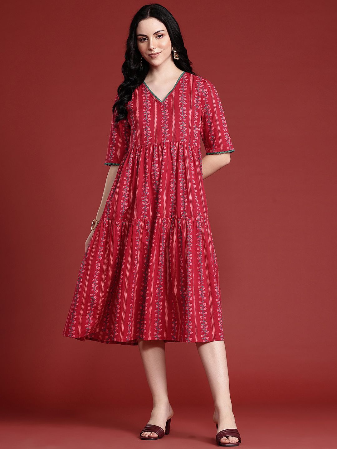 Anouk Floral Print Pleated  Pure Cotton Tiered Ethnic Dress