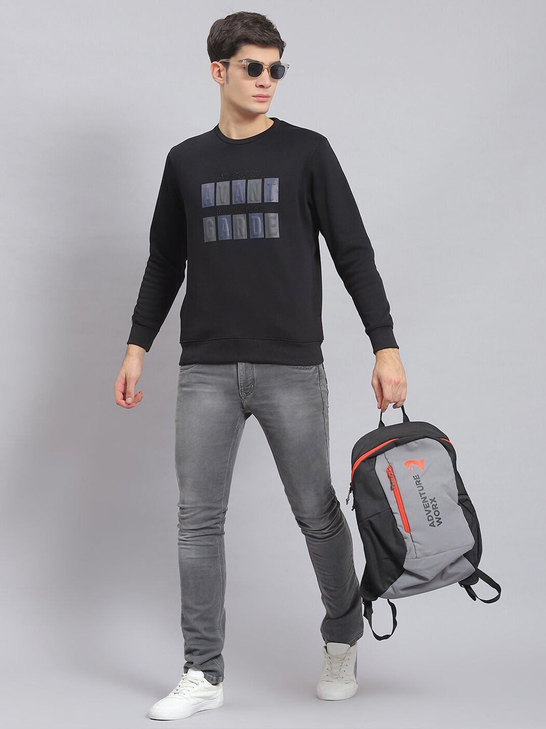 Monte Carlo Typography Printed Pullover Sweatshirt