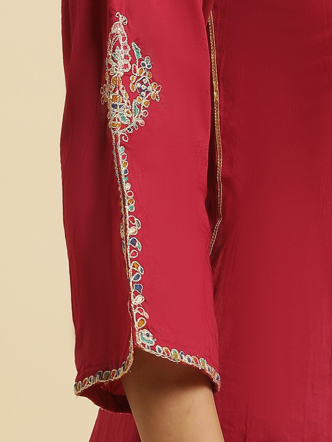 W Ethnic Motifs Embroidered Thread Work Pure Cotton Kurta