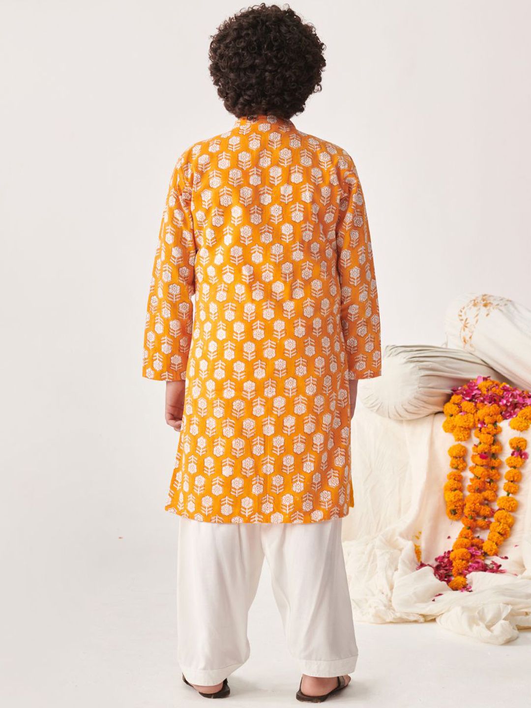 pspeaches Boys Printed Regular Kurta with Pyjamas