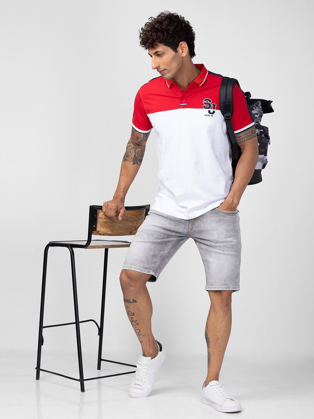 SPYKAR Men Colourblocked Polo Collar Slim Fit T-shirt