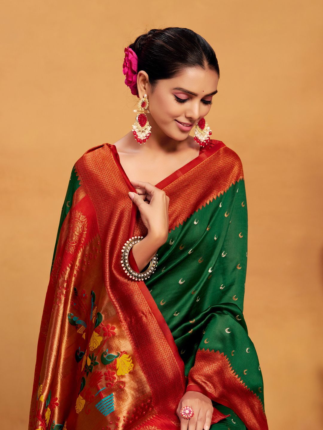 KALINI Woven Design Zari Silk Blend Paithani Saree