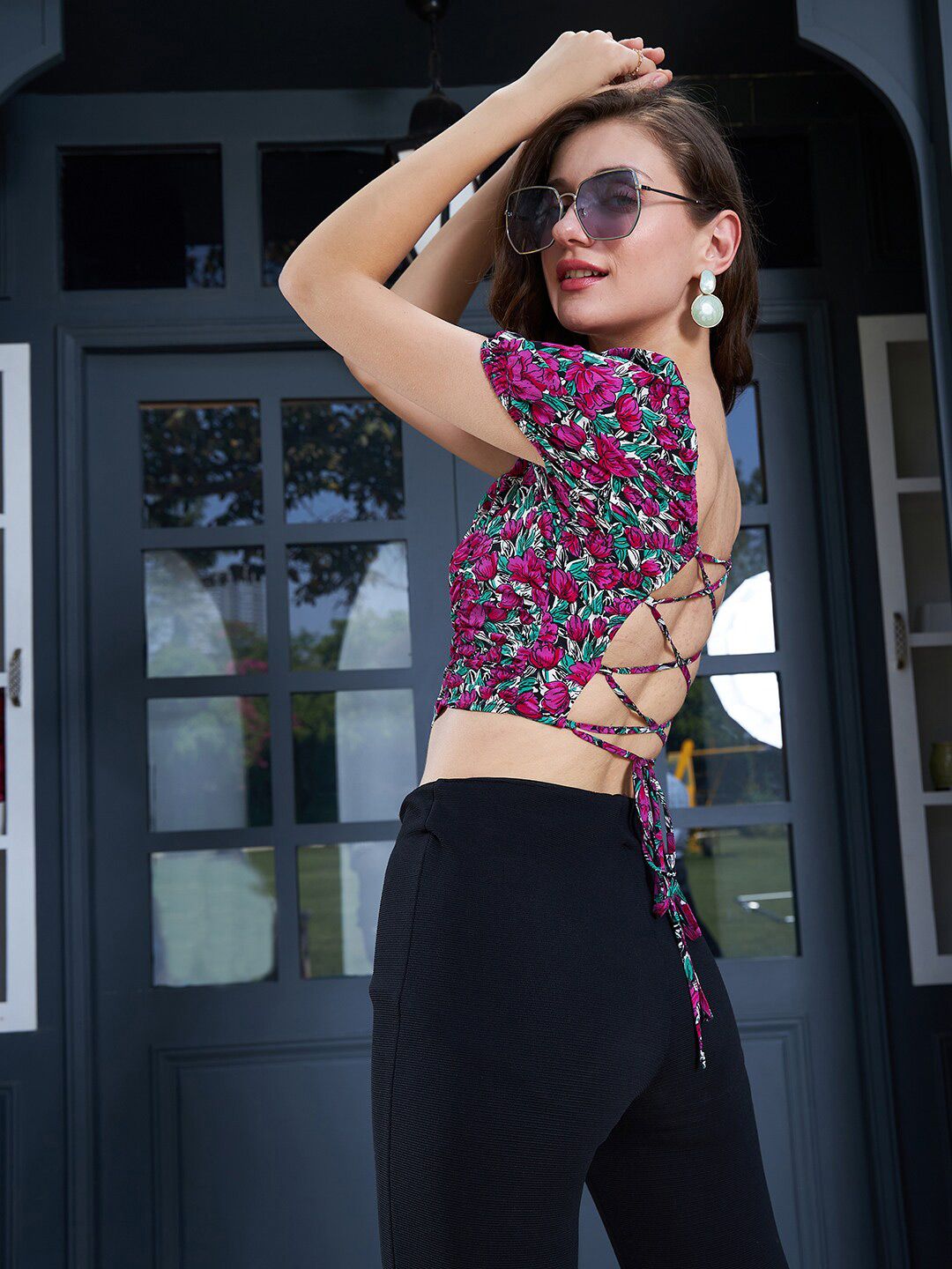 Berrylush Purple Floral Printed Fitted Crop Top