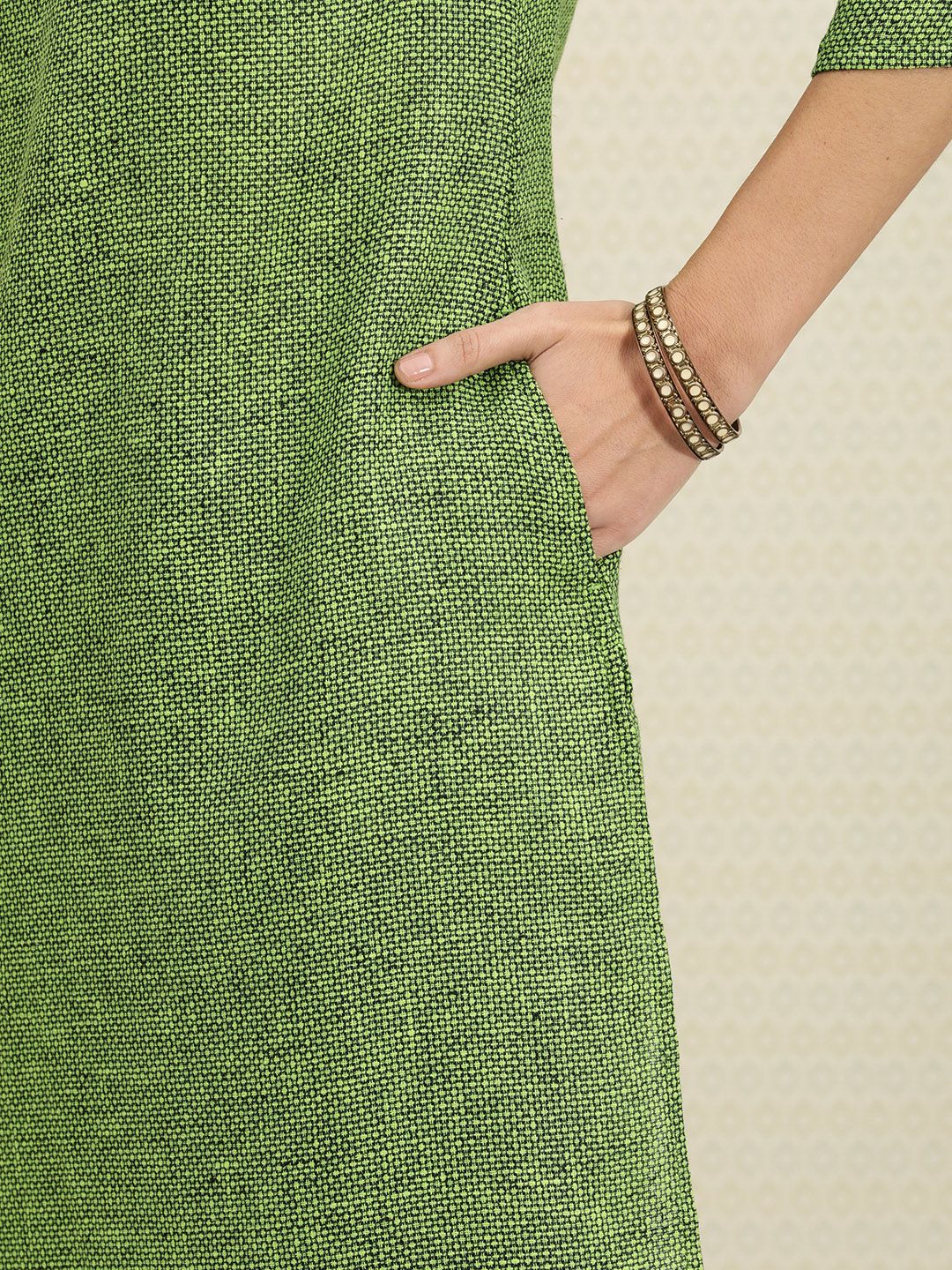 House of Pataudi Women Green & Black Keyhole Neck Kurta