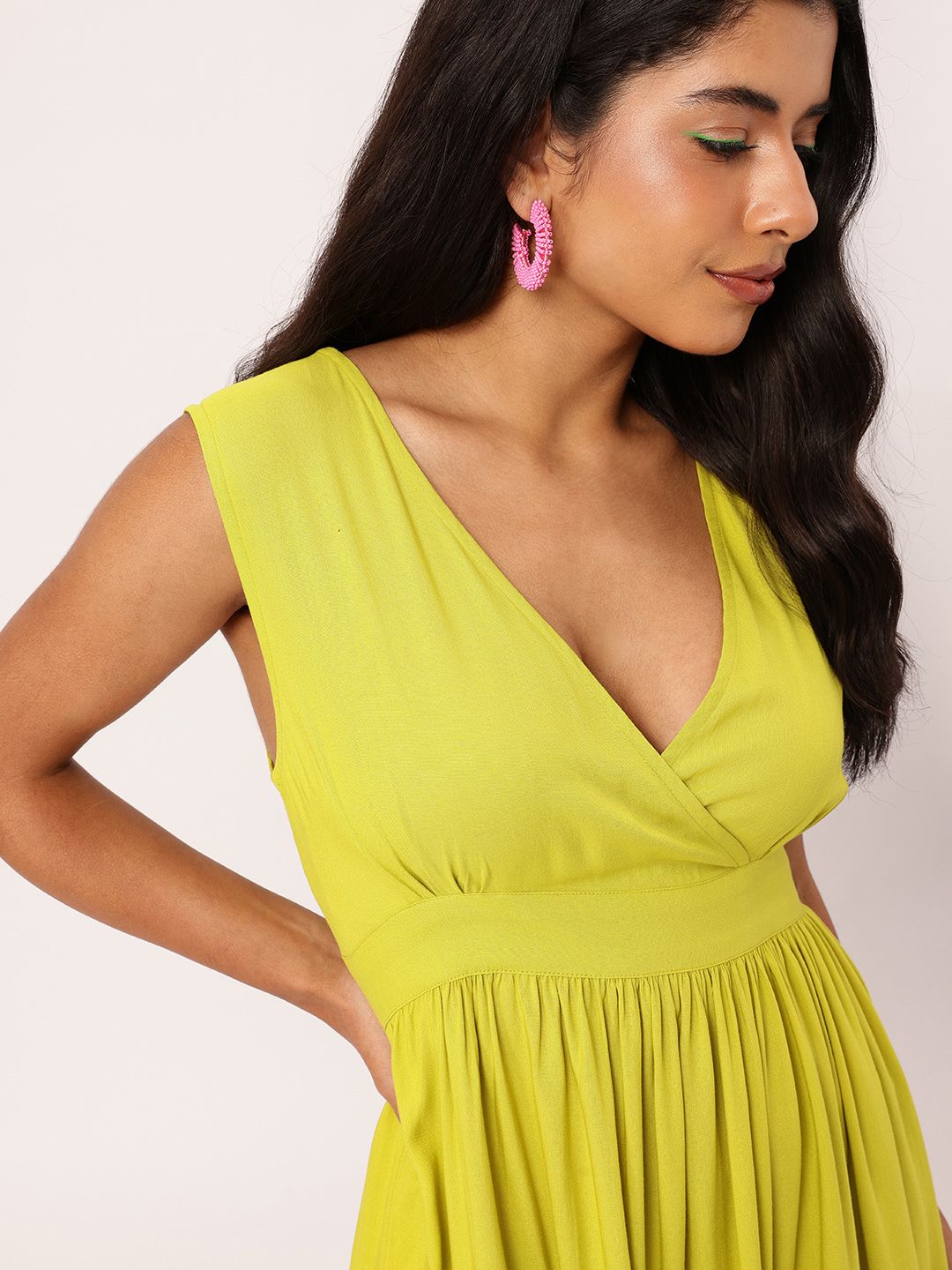 DressBerry Playful Feminine V-Neck Sleeveless Fit & Flare Dress