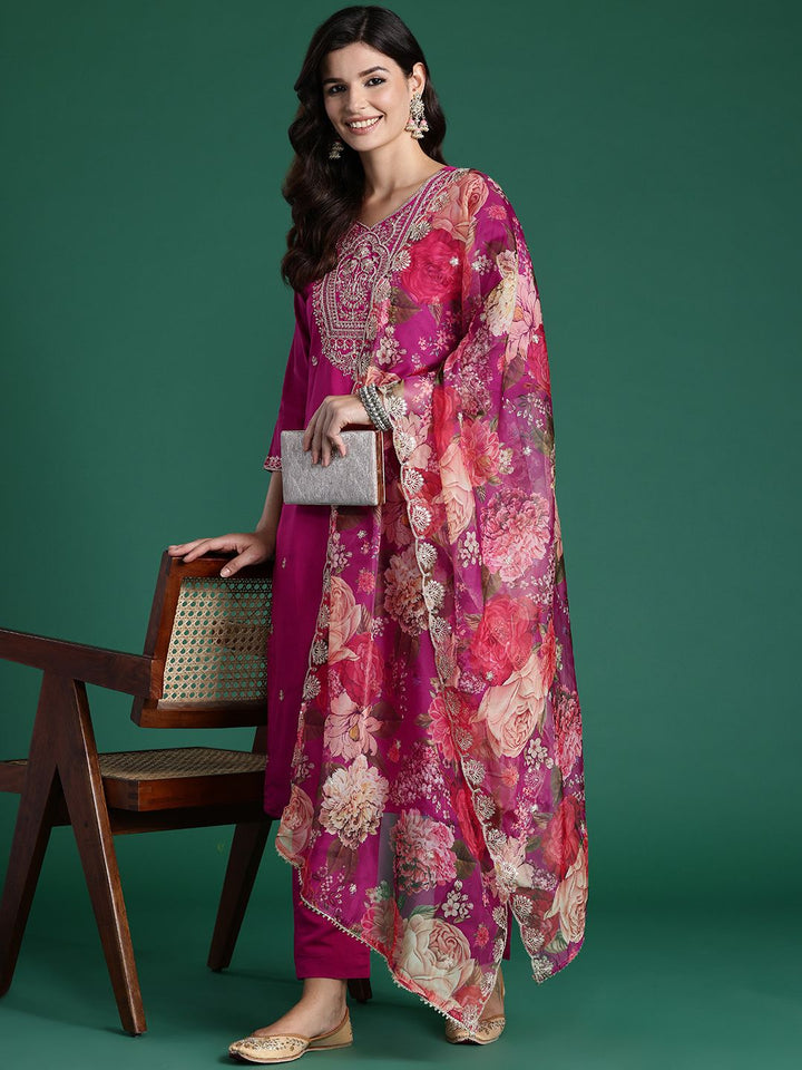 Indo Era Women Ethnic Motifs Embroidered Regular Kurta with Trousers & With Dupatta