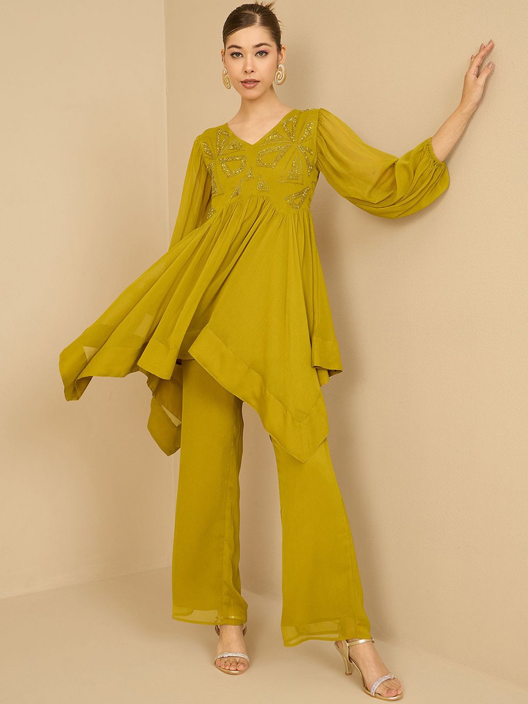 Antheaa Women Embellished V-Neck Tunic With Trouser