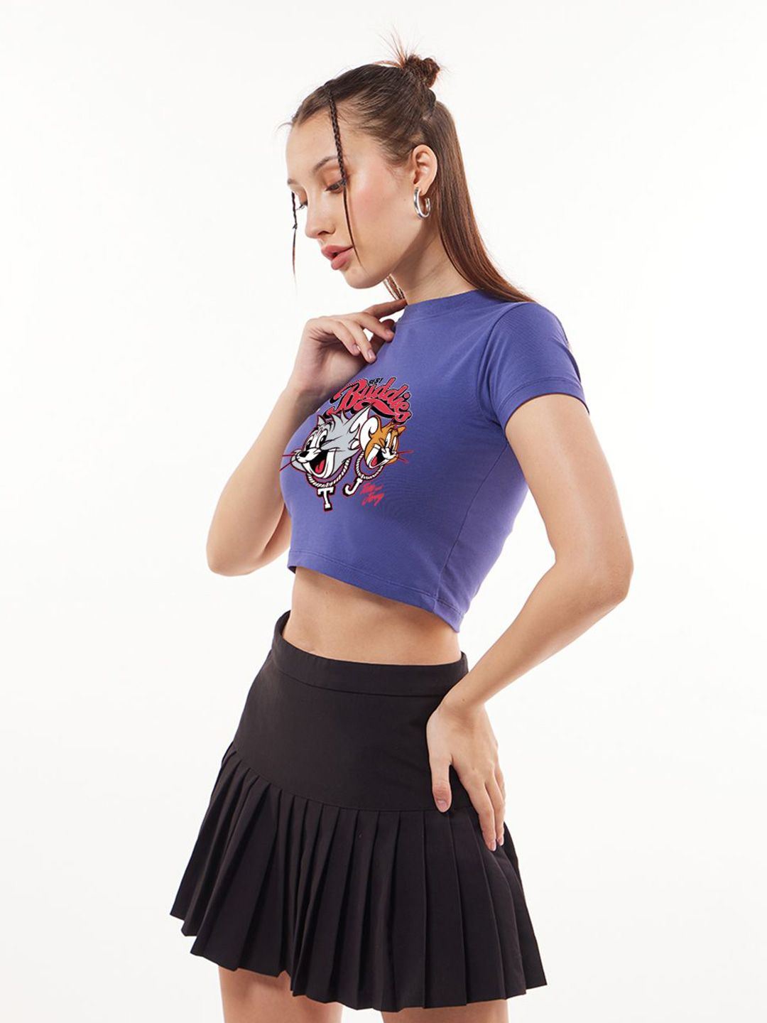 Bewakoof Disney Merchandise Cat Women's Skipper Graphic Printed Slim Fit Short Top