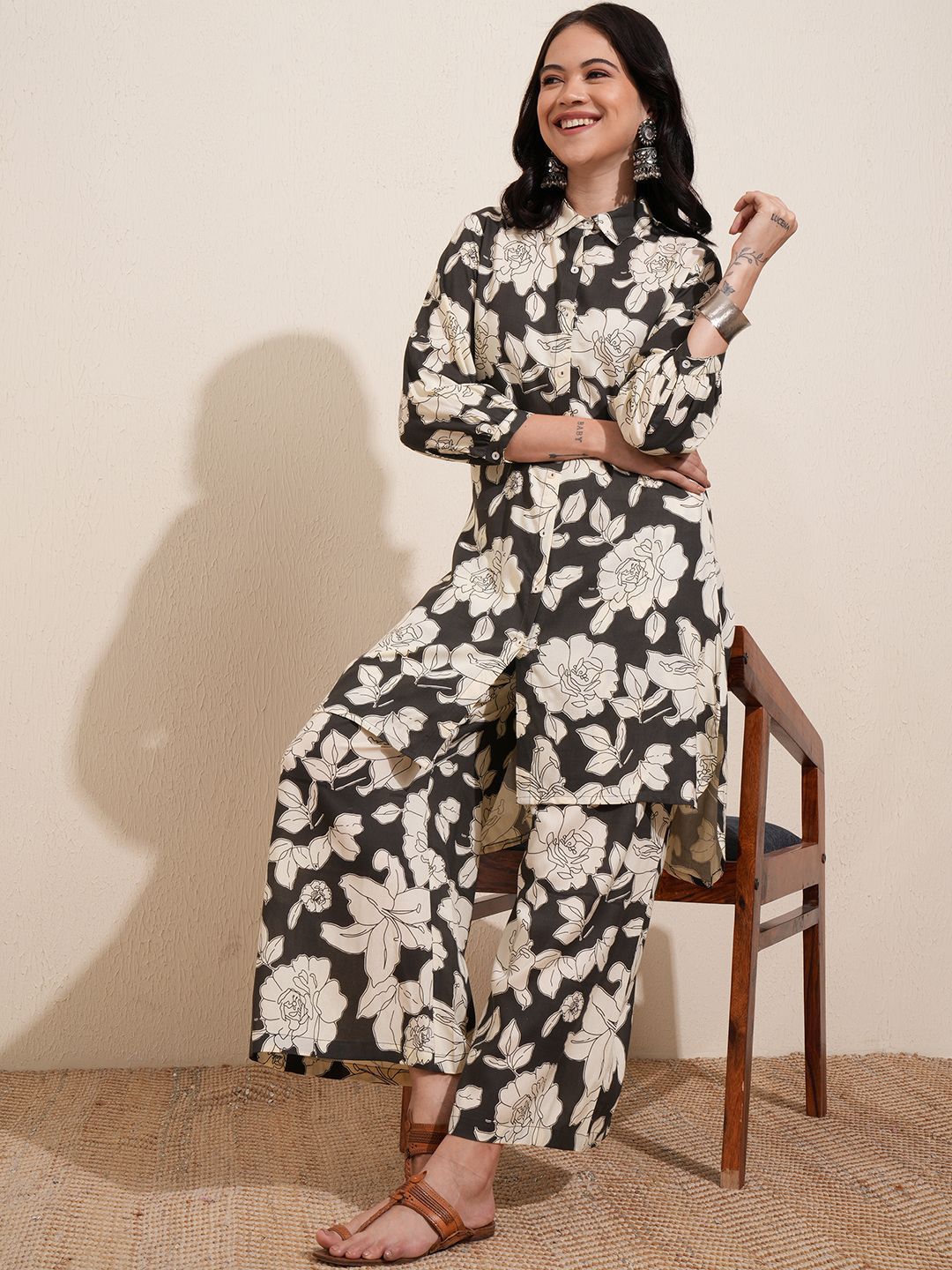 Vishudh Black Floral Printed Pure Cotton Longline Shirt With Palazzos