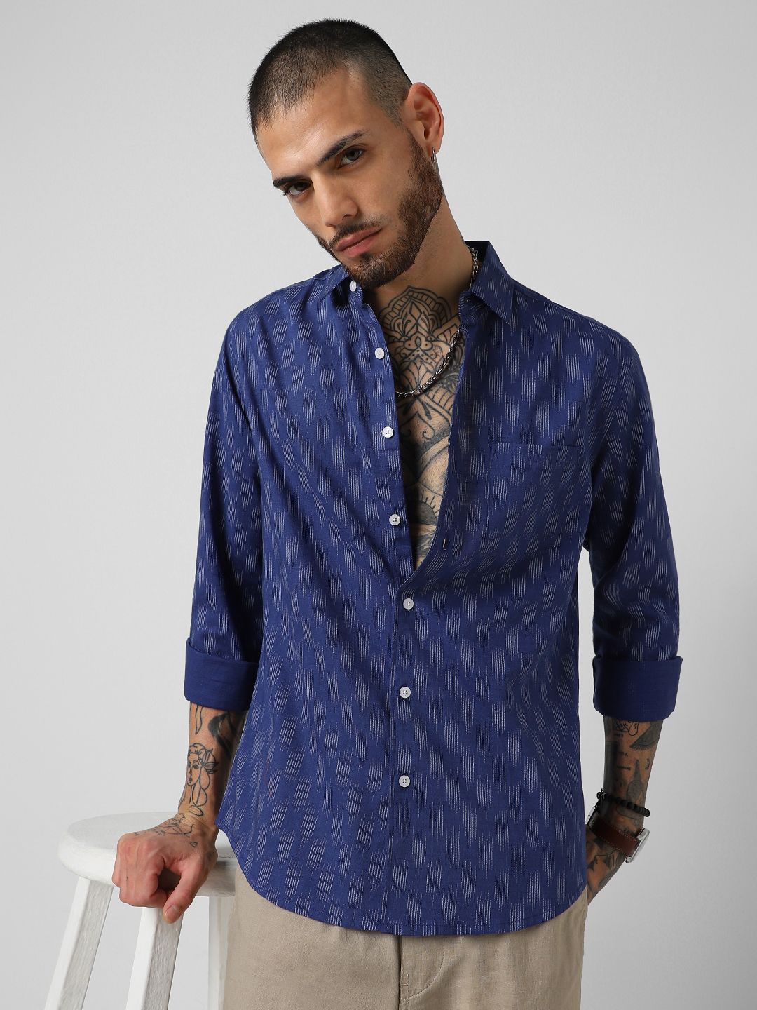 VASTRADO Men Classic Slim Fit Opaque Checked Casual Shirt