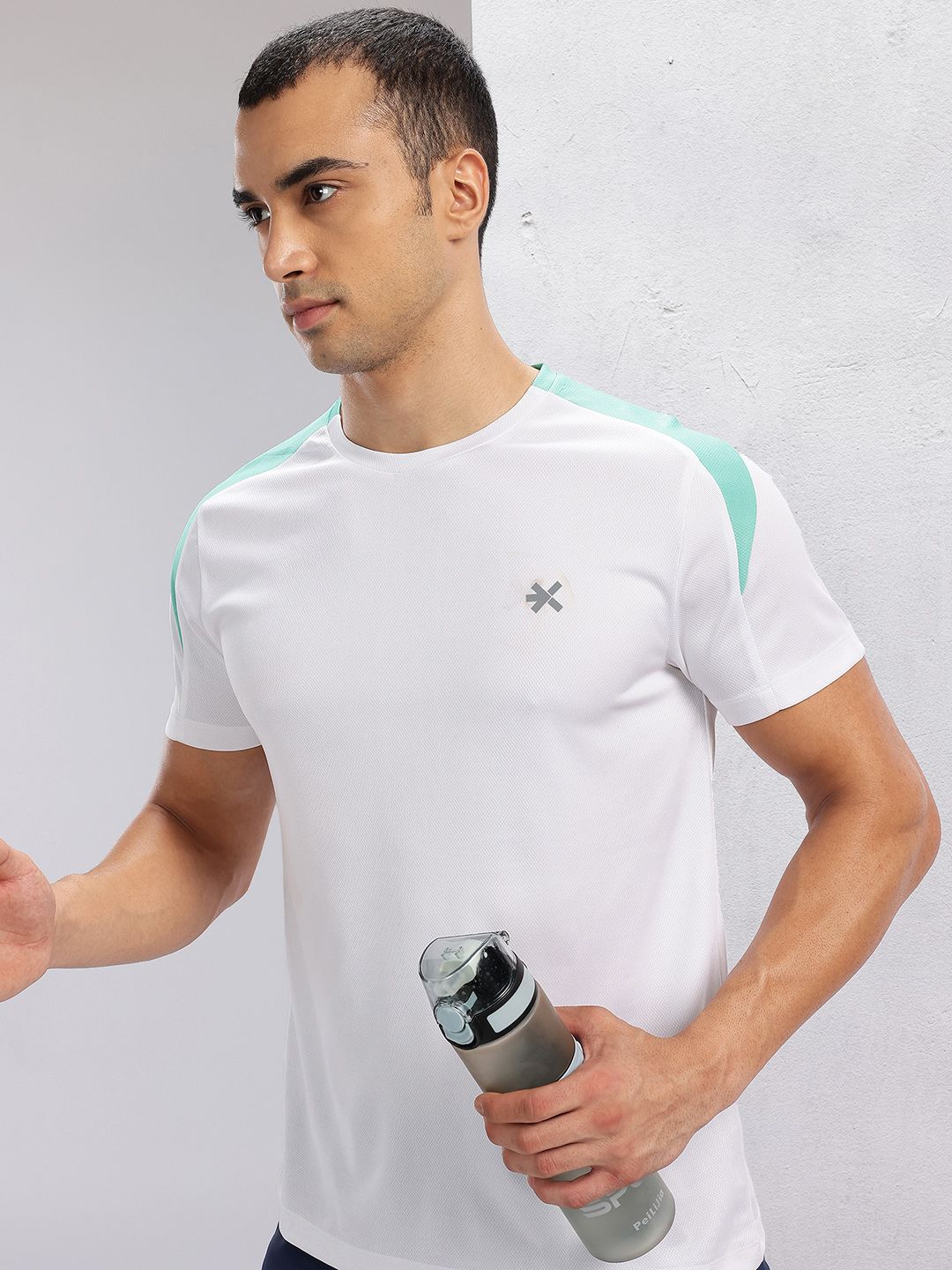 HRX by Hrithik Roshan Rapid-Dry Running T-shirt with Reflective Elements