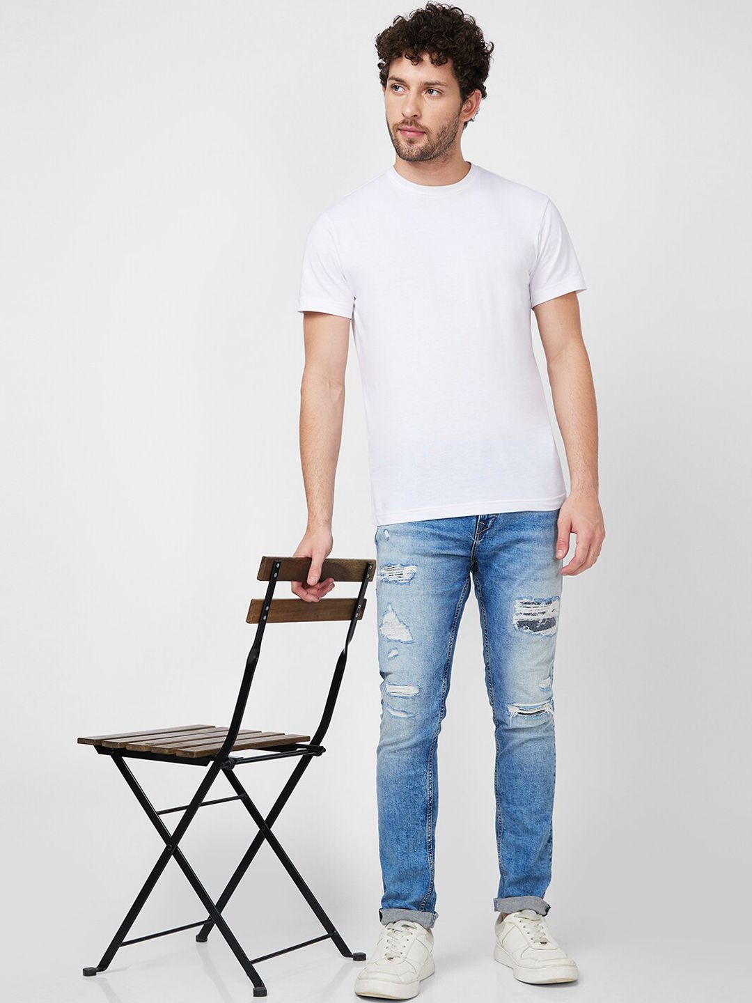 SPYKAR Men Skinny Fit Low-Rise Highly Distressed Heavy Fade Stretchable Cotton Jeans