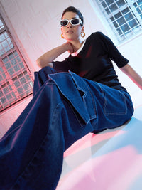 SASSAFRAS Women Blue Straight Fit High Rise Clean Look Light Fade Stretchable Cargo Jeans