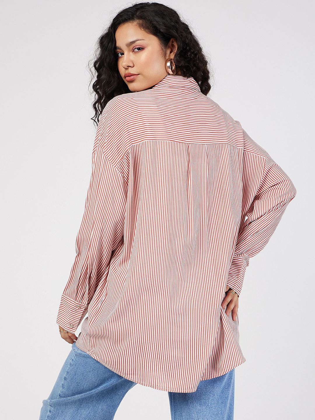 SASSAFRAS Striped Spread Collar Oversized Casual Shirt