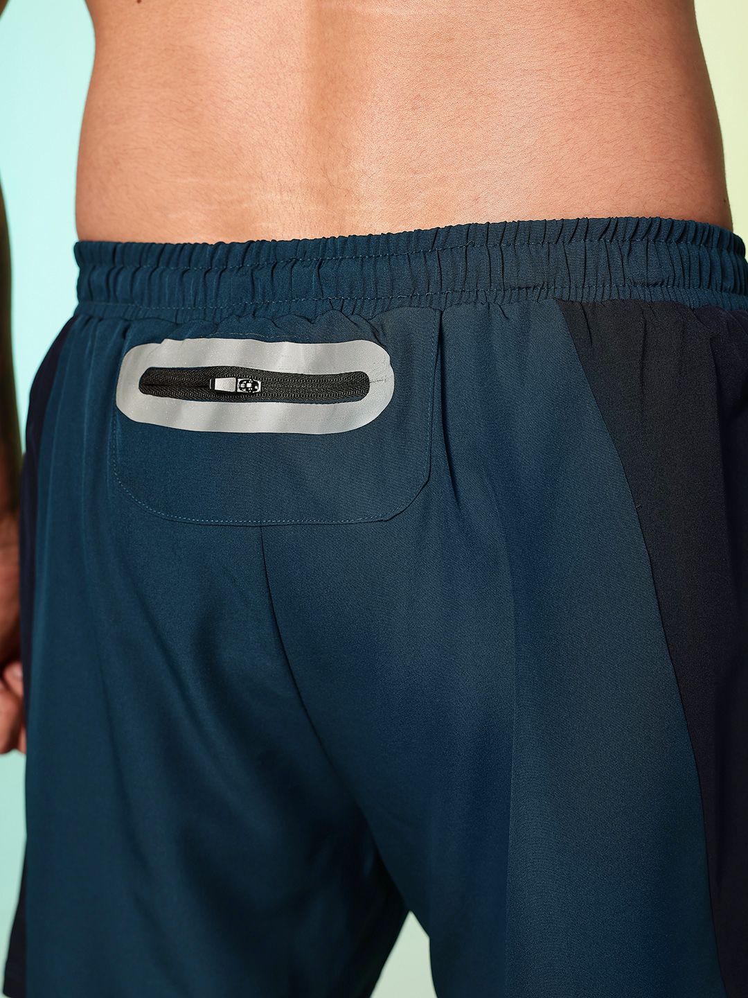 HRX by Hrithik Roshan Men Colourblocked Running Shorts with Inner Attached Tights