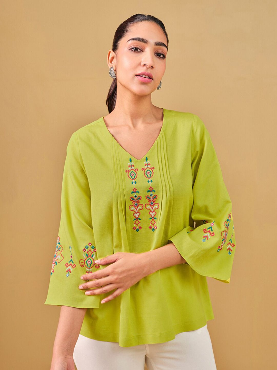 Global Desi V-Neck Floral Printed Top
