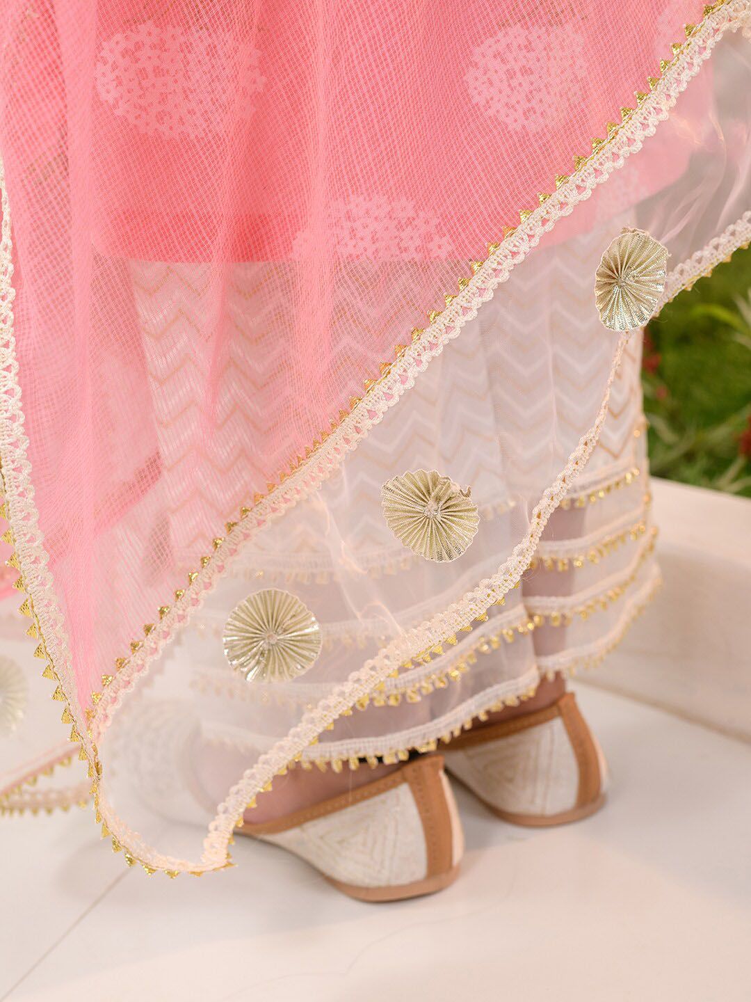 pspeaches Girls Floral Printed Regular Pure Cotton Kurta with Trousers & Dupatta