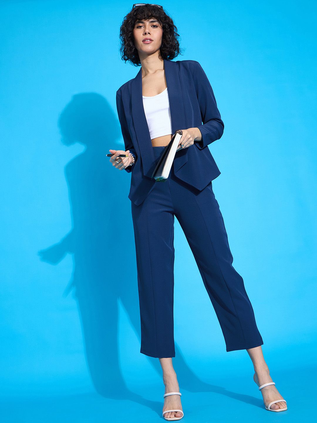 SASSAFRAS worklyf Women Regular Fit High-Rise Trousers