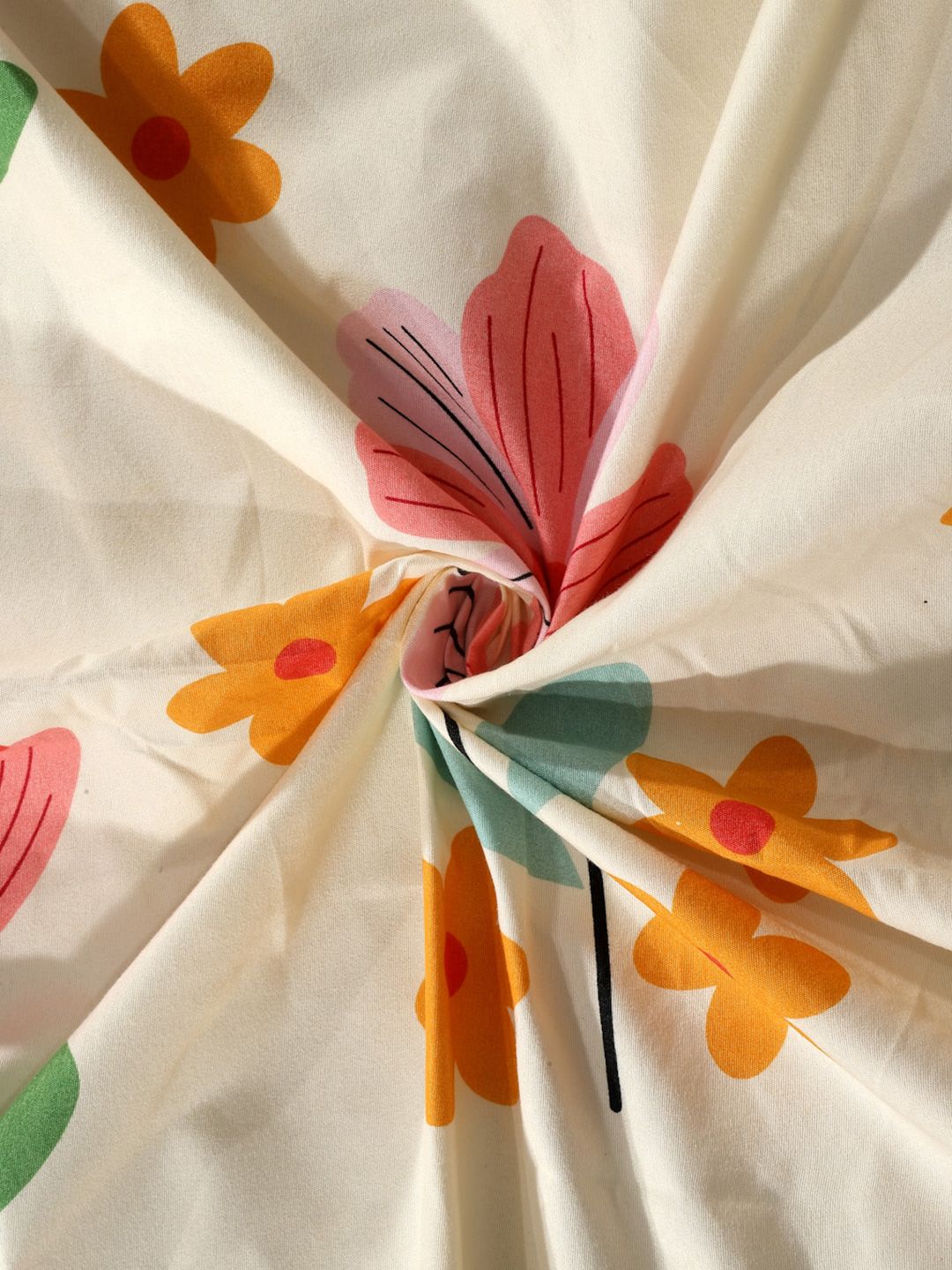 KLOTTHE Cream Floral Polycotton Mesra Kulit 300 TC Cadar Halus King dengan 2 Sarung Bantal-98 x 89 inci