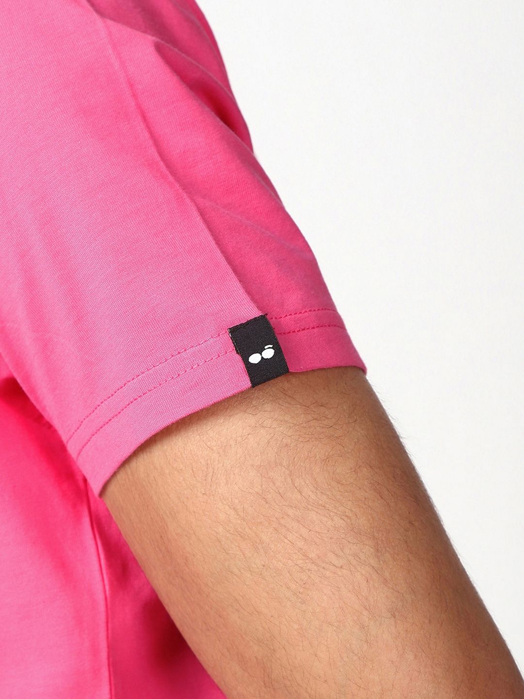 Bewakoof Men Solid Round Neck Cotton T-shirt