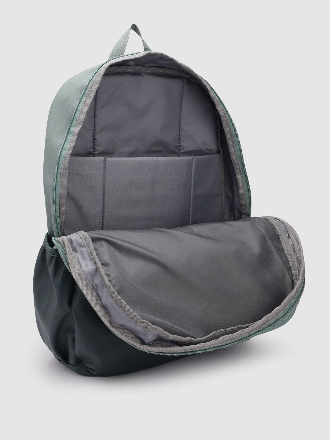 Gear Unisex Colourblocked Backpack- 16L