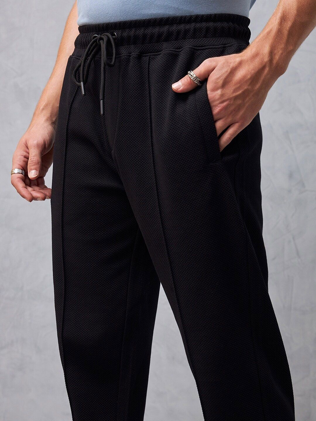 Bewakoof Men Track Pants