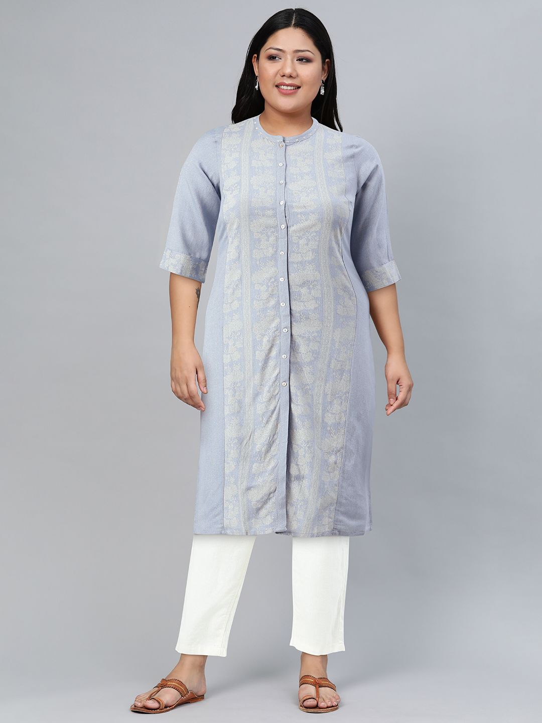 W Women Blue & White Ethnic Motifs Printed Thread Work Kurta