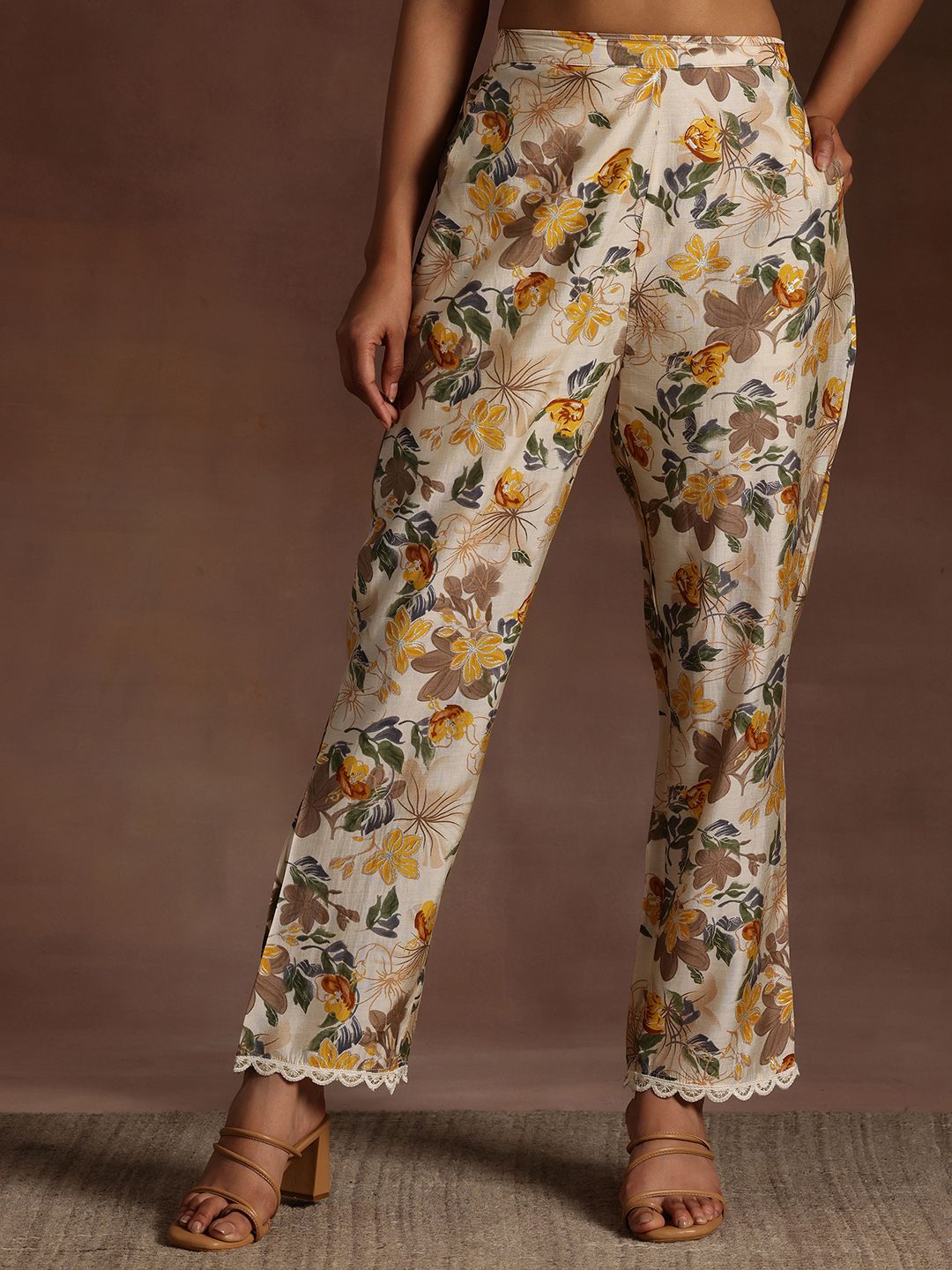 Libas Floral Printed Kurta With Trouser