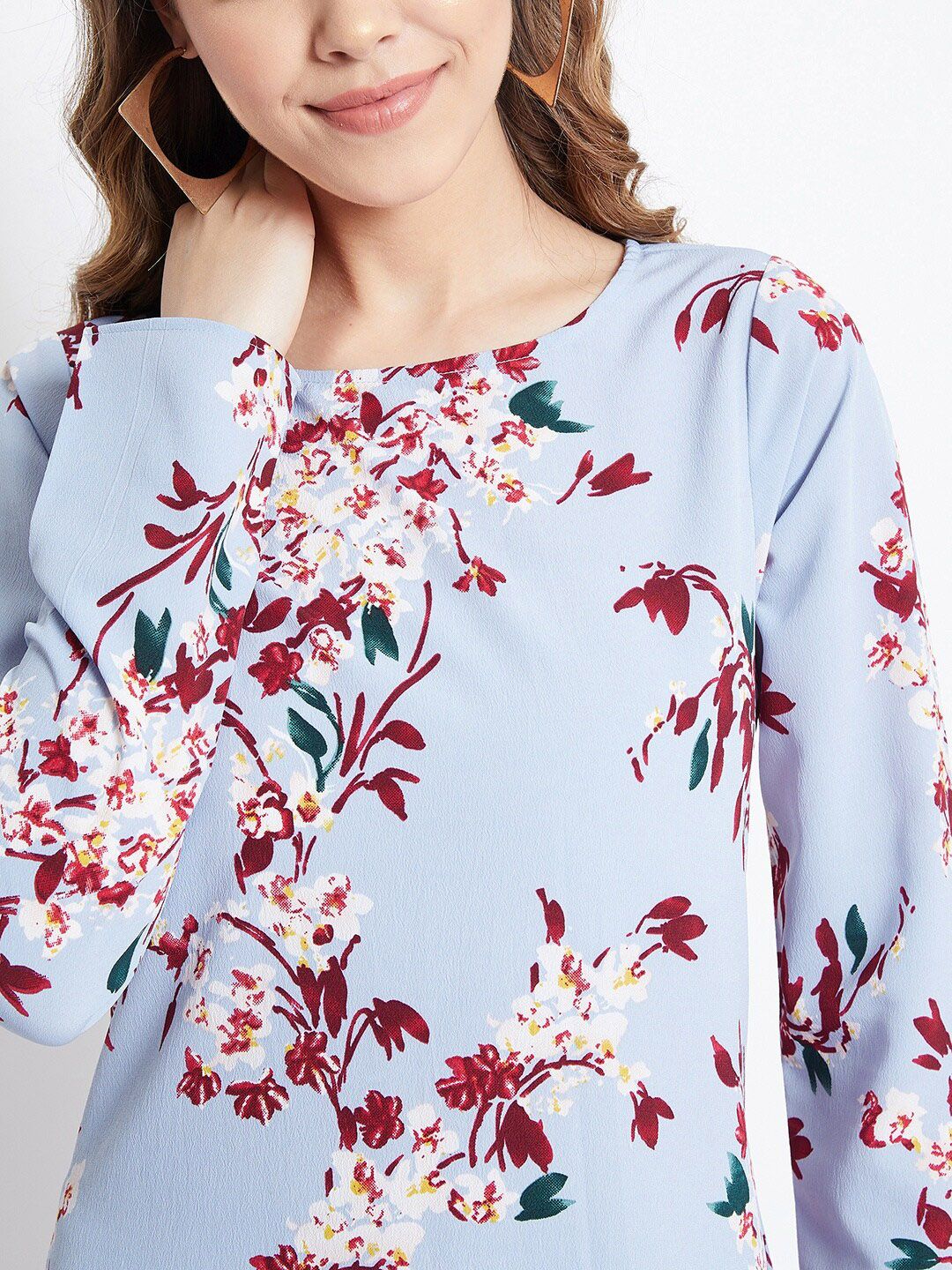 Berrylush Women Blue Printed High-Low Top